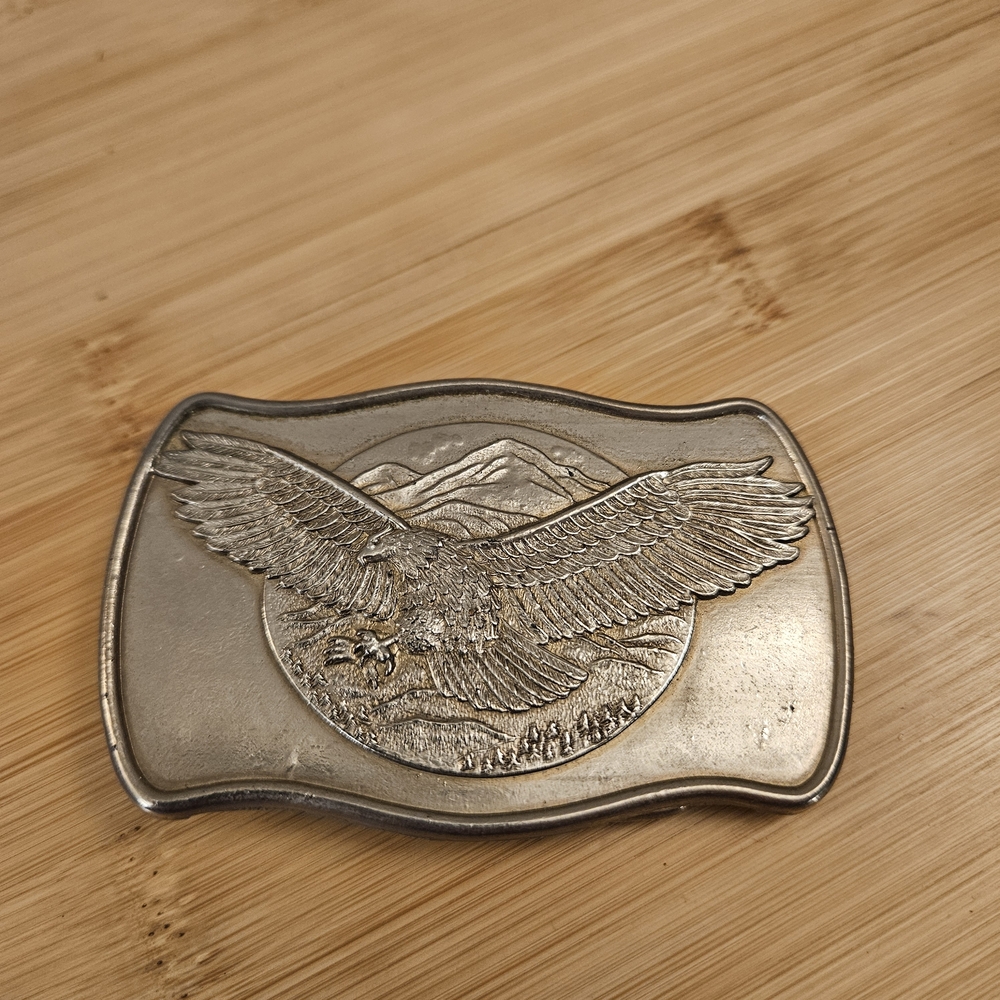 Vintage Flying American Eagle Metal Belt Buckle Gold Silver Toned Western